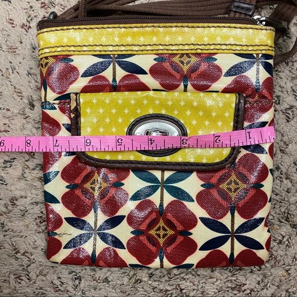 Fossil Key Per Floral Small Shoulder Bag - Picture 10 of 11